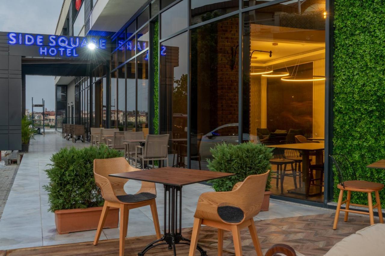 Square (adults Only) 4* Side