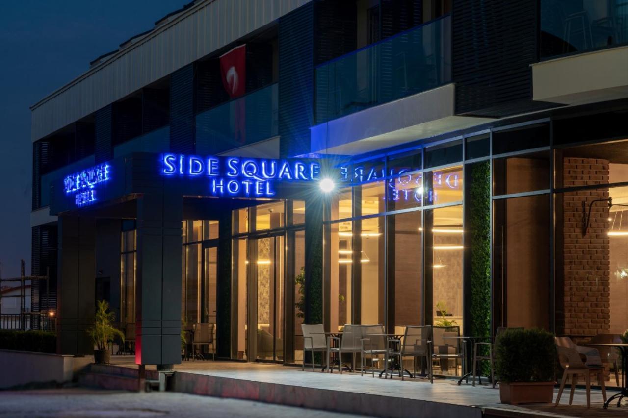 Square (adults Only) 4*